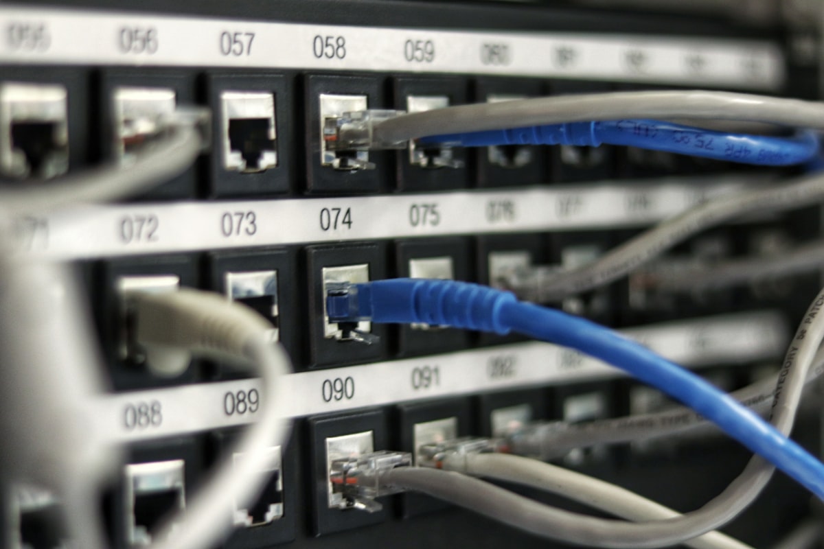 All-in-one homelab host with network and storage